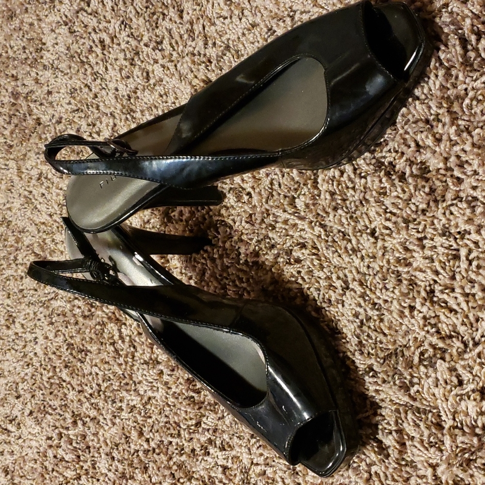 Open toed heels